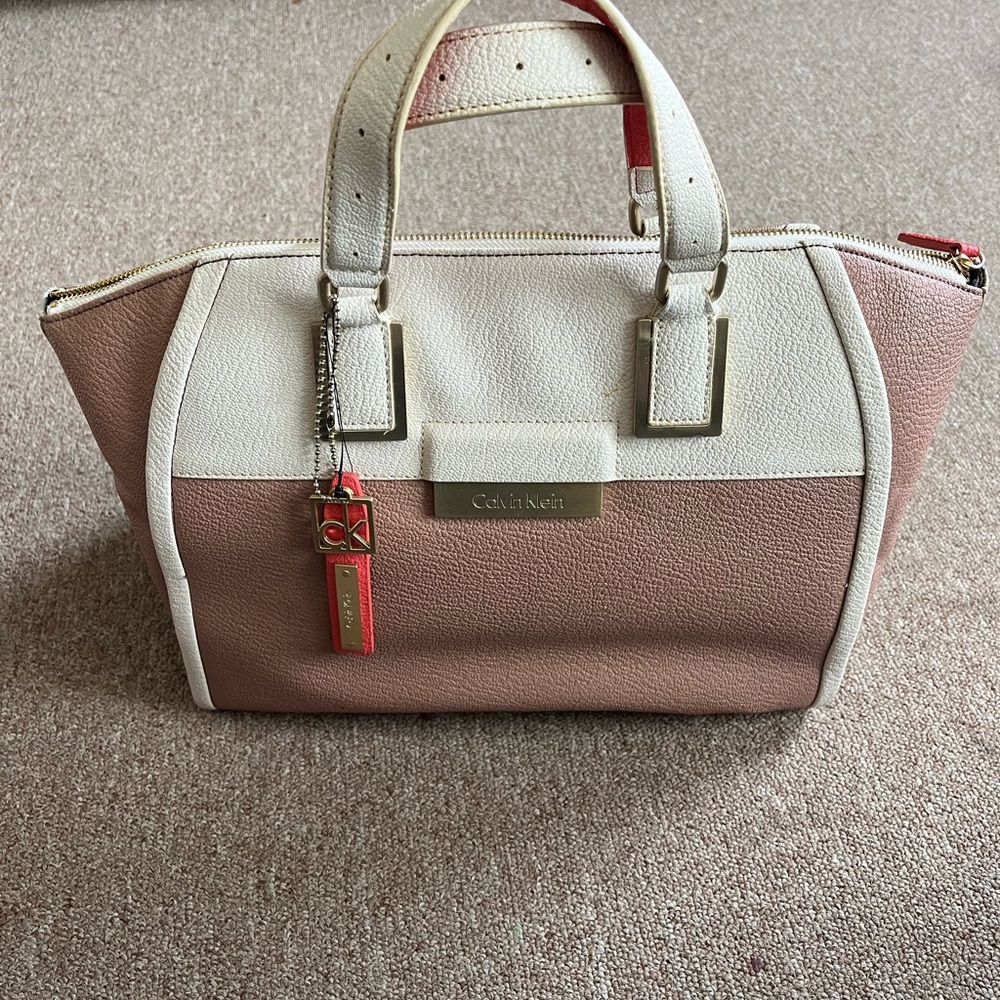 Calvin Klein Tan and Cream Satchel with Structured Design - Picture 3 of 16